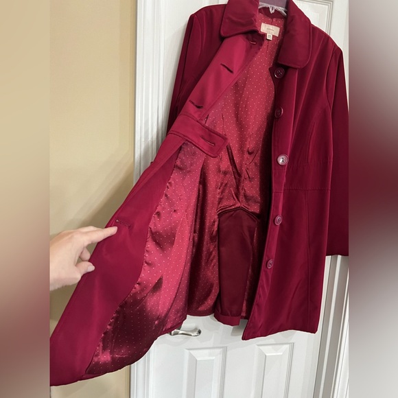 Merona, Single Breasted Water Repellent-Wine/Burgundy-Trench Rain Coat. - Picture 9 of 15